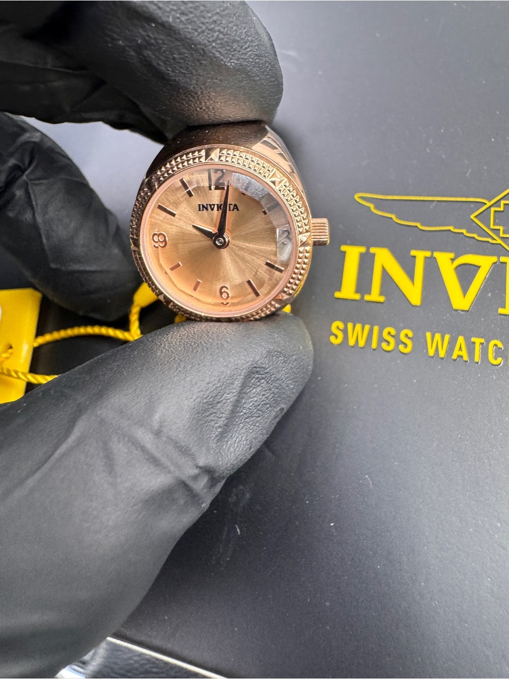 Invicta Rose Gold Women's Watch Dial - Picture 2 of 6
